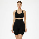 Hoch taillierte korrigierende Hose mit Polsterung - Nahtlos