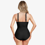 Korrigierender Badeanzug mit rosa Falten und verstellbaren Trägern