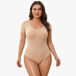 Korrigierender Nahtloser Body mit Kurzen Ärmeln und String