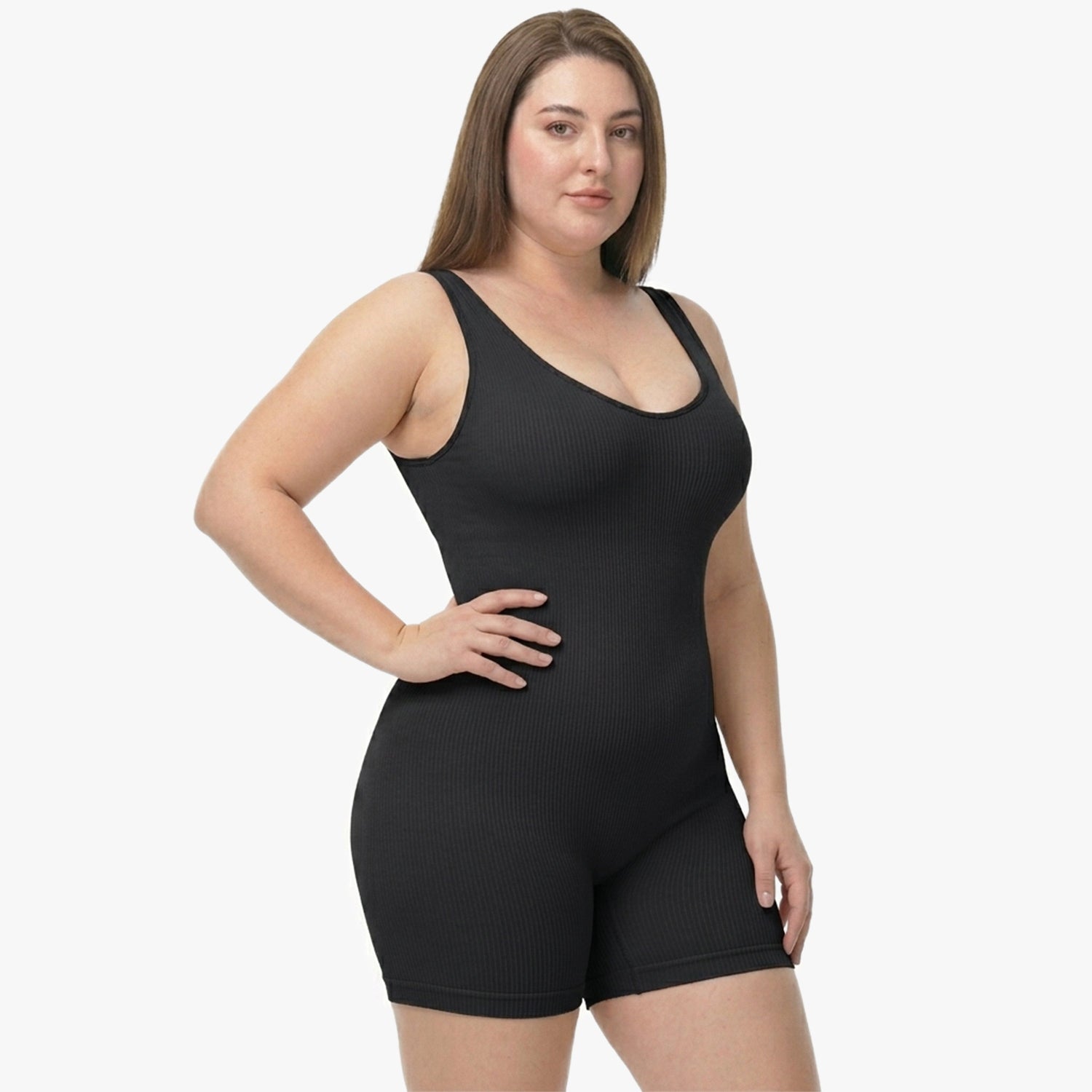 Korrigierender Nahtloser Body mit Breiten Trägern und Beinlängen