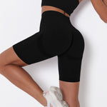 Sportshorts mit hoher Taille